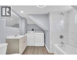 294 LOUIS AVENUE - 13