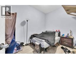 294 LOUIS AVENUE - 22