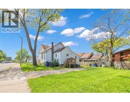 294 LOUIS AVENUE - 23