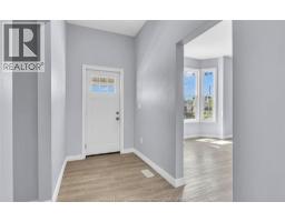 294 LOUIS AVENUE - 9