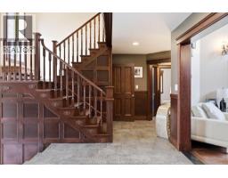 205 CLUBVIEW DRIVE - 16