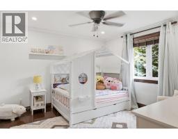 205 CLUBVIEW DRIVE - 27