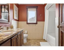 205 CLUBVIEW DRIVE - 29