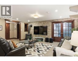 205 CLUBVIEW DRIVE - 30