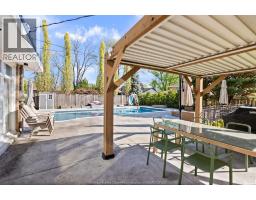 3760 VICTORIA BOULEVARD - 32