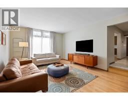 3760 VICTORIA BOULEVARD - 7