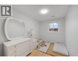 6384 THORNBERRY CRESCENT - 16