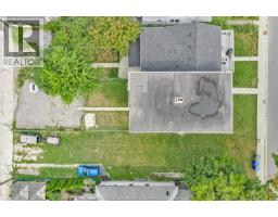 751 WINDSOR AVENUE - 9