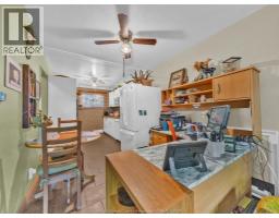 6430 THORNBERRY - 10