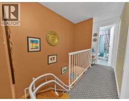 6430 THORNBERRY - 16
