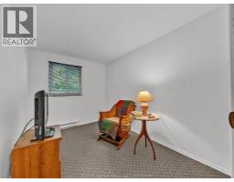 6430 THORNBERRY - 20