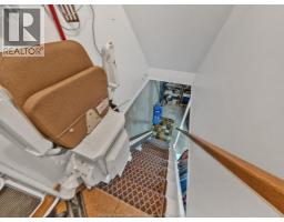 6430 THORNBERRY - 24