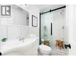 4100 MOUNT ROYAL - 9