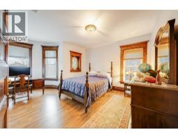 259 WELLINGTON STREET West - 18