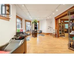 259 WELLINGTON STREET West - 39