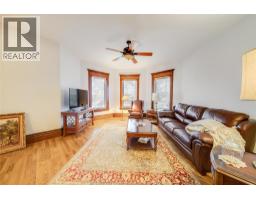 259 WELLINGTON STREET West - 9