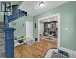 894 DOUGALL - 16