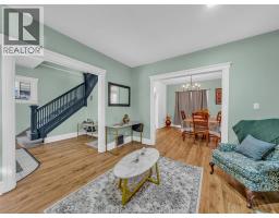 894 DOUGALL - 19