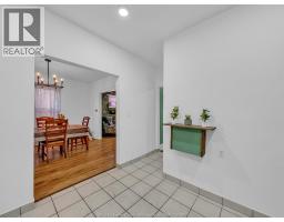 894 DOUGALL - 27