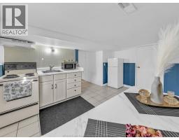 894 DOUGALL - 34