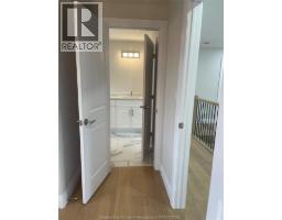7350 GARNET CRESCENT - 15