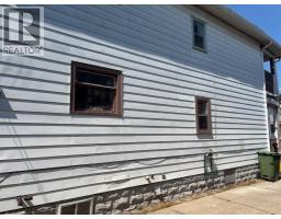 1629-31 DROUILLARD ROAD - 3