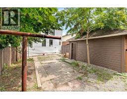 1629-31 DROUILLARD ROAD - 5