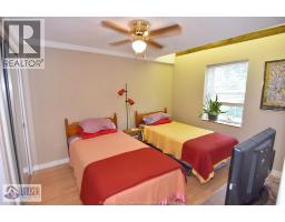 474 COUNTY RD 50 East - 31
