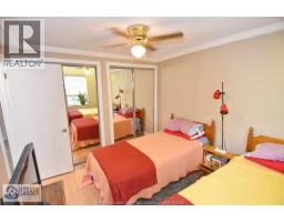 474 COUNTY RD 50 East - 32