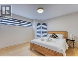 1512 Goodview AVENUE - 35