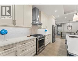 72 Redwood AVENUE - 8