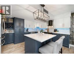 380 PELISSIER STREET UnitNo. 708 - 5