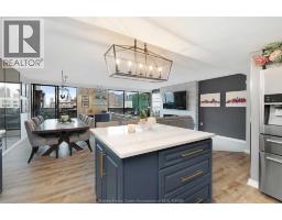 380 PELISSIER STREET UnitNo. 708 - 7