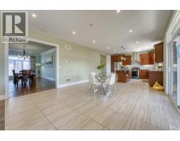 525 MAGUIRE STREET - 17