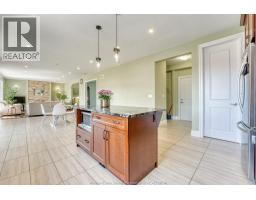 525 MAGUIRE STREET - 23
