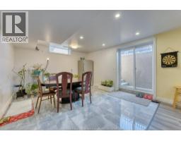 525 MAGUIRE STREET - 40