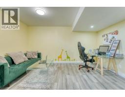 525 MAGUIRE STREET - 41