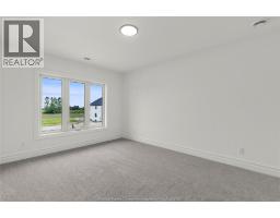 468 MARLA CRESCENT - 26