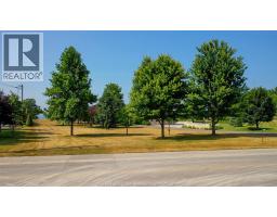 366 SEACLIFF DRIVE West - 8