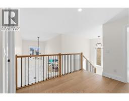 2584 MAYFAIR - 17