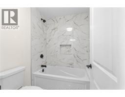 2584 MAYFAIR - 21