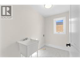 2584 MAYFAIR - 26