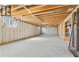 2584 MAYFAIR - 28