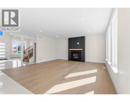 2584 MAYFAIR - 9