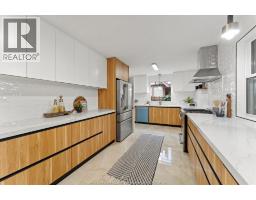 2371 RIVERSIDE DRIVE West - 12