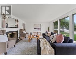 2371 RIVERSIDE DRIVE West - 18