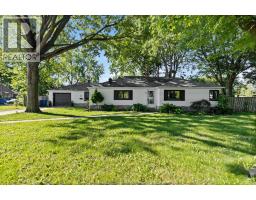 805 ROSELAWN - 26