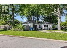 805 ROSELAWN - 28