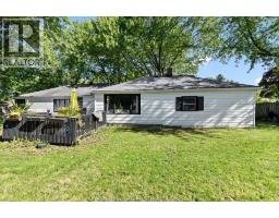 805 ROSELAWN - 31