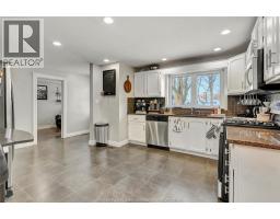 805 ROSELAWN - 5